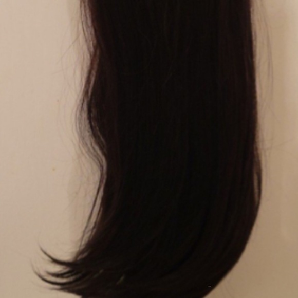 23" Human Hair "Gipson" Straight Wig with Bangs - Picture 10 of 11